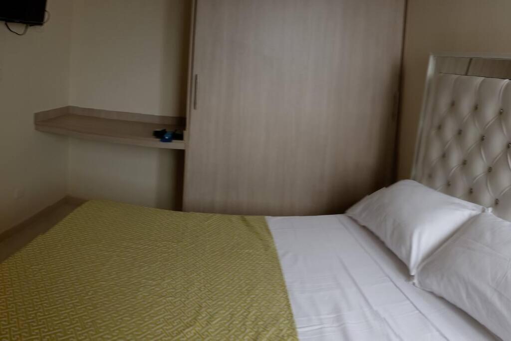 Torre Primi 2504, Torices, Playa Apartamento