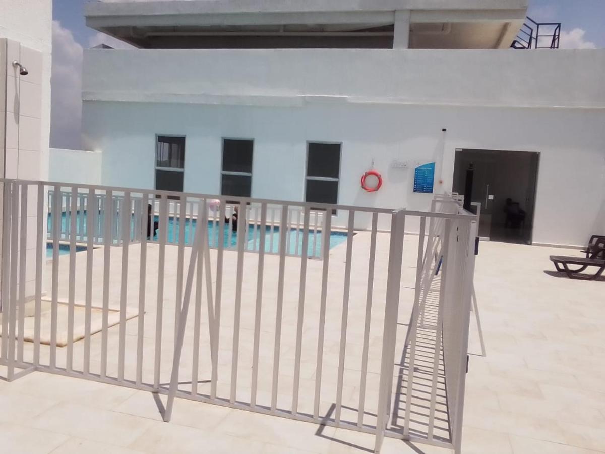 Torre Primi 2504, Torices, Playa Apartamento